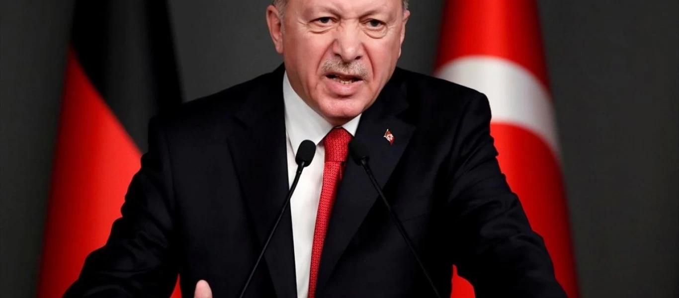 Ο Ερντογάν αμφισβητεί τις ΗΠΑ για τα ανθρώπινα δικαιώματα και τους ζητά τα «ρέστα»: «Τι κάνατε για τον Γκιουλέν;»